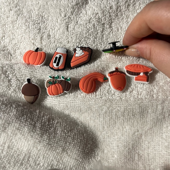 Shoe Charms - Picture 4 of 4